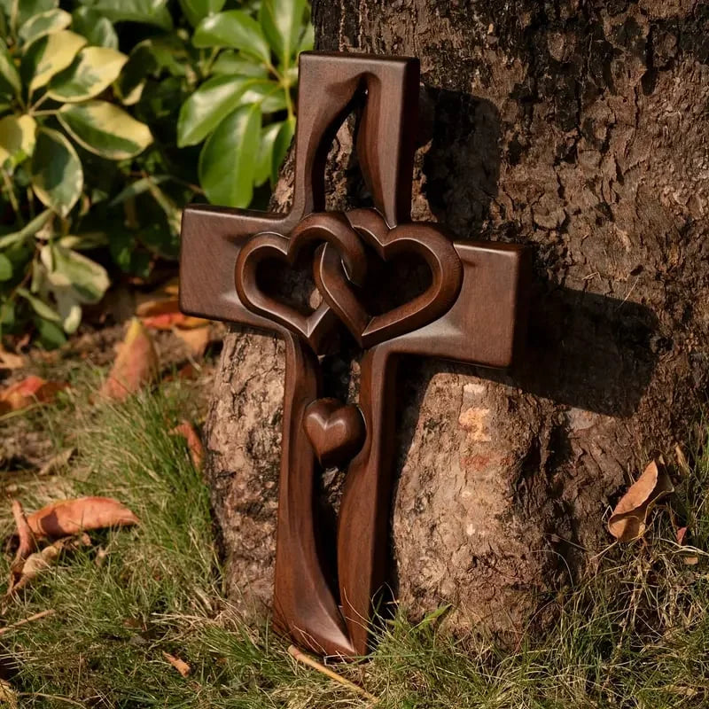 🔥Year-end Sale Save 60 % OFF ✝️ Intertwined Hearts Wooden Cross – Romantic Gift, Handcrafted & Engravable 💝📦